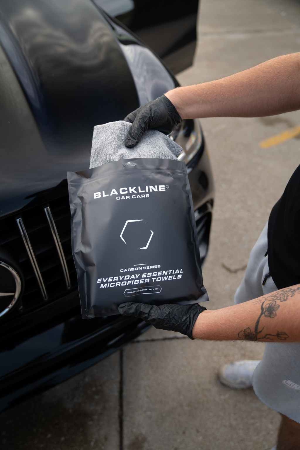 BLACKLINE® SLIM TWISTED-LOOP DRYING TOWEL